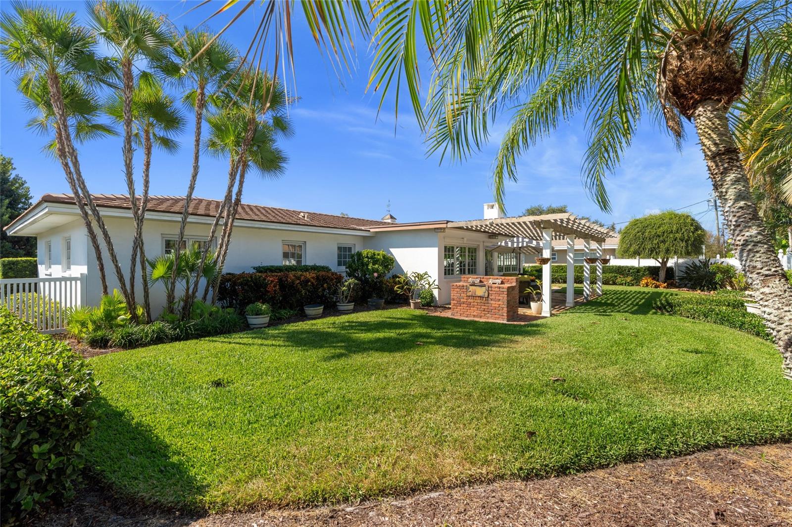 Image 4 of 43 For 6649 10th Avenue N