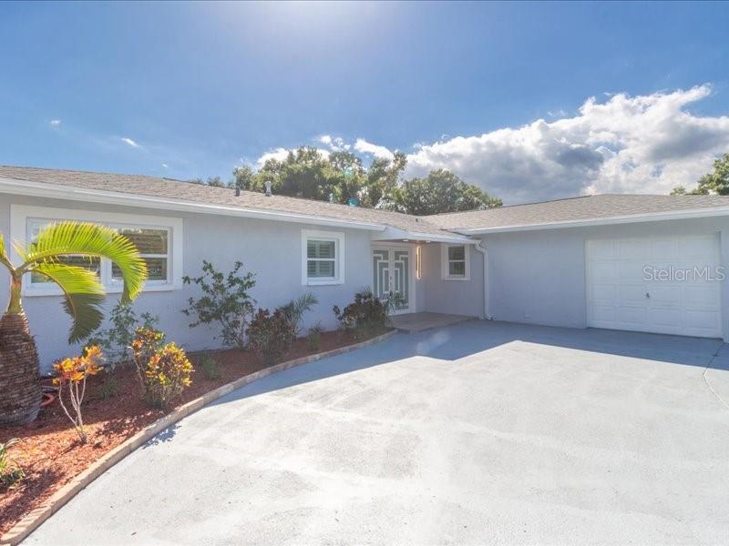 Image 16 of 83 For 4704 Price Avenue