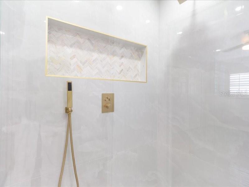 Image 40 of 83 For 4704 Price Avenue