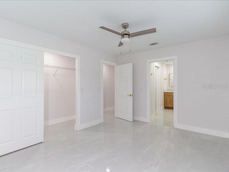 Image 43 of 83 For 4704 Price Avenue