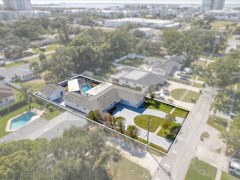 Image 5 of 83 For 4704 Price Avenue