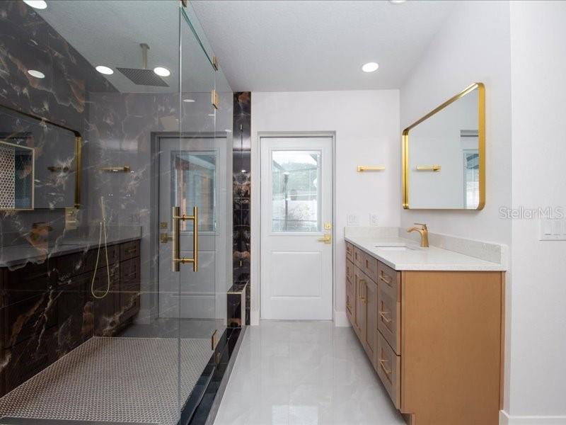 Image 51 of 83 For 4704 Price Avenue