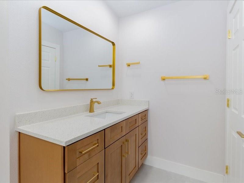 Image 52 of 83 For 4704 Price Avenue