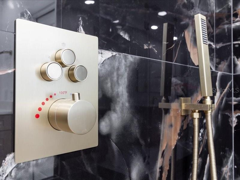 Image 57 of 83 For 4704 Price Avenue