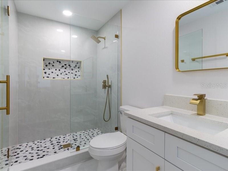 Image 61 of 83 For 4704 Price Avenue