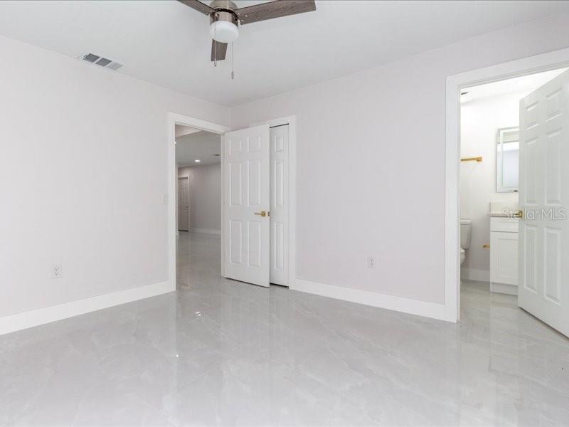 Image 66 of 83 For 4704 Price Avenue