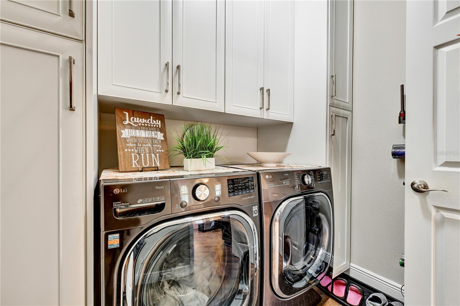 Image 11 of 32 For 8206 Lapin Court