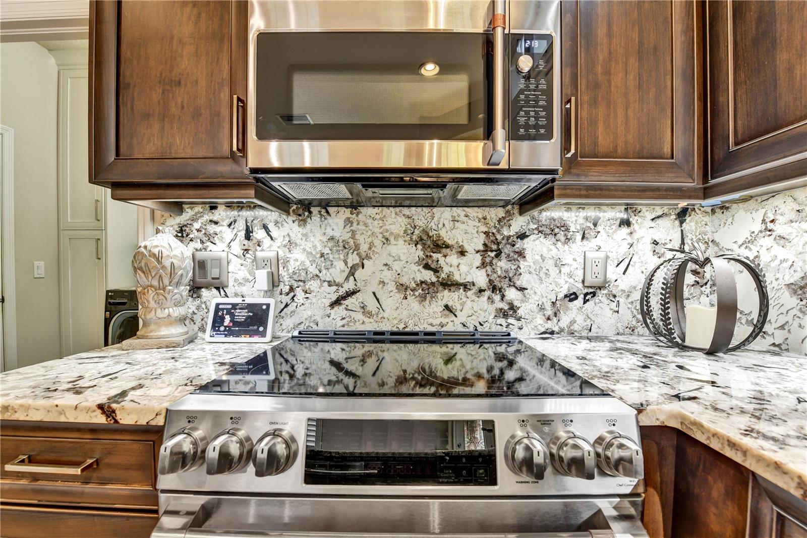 Image 8 of 32 For 8206 Lapin Court