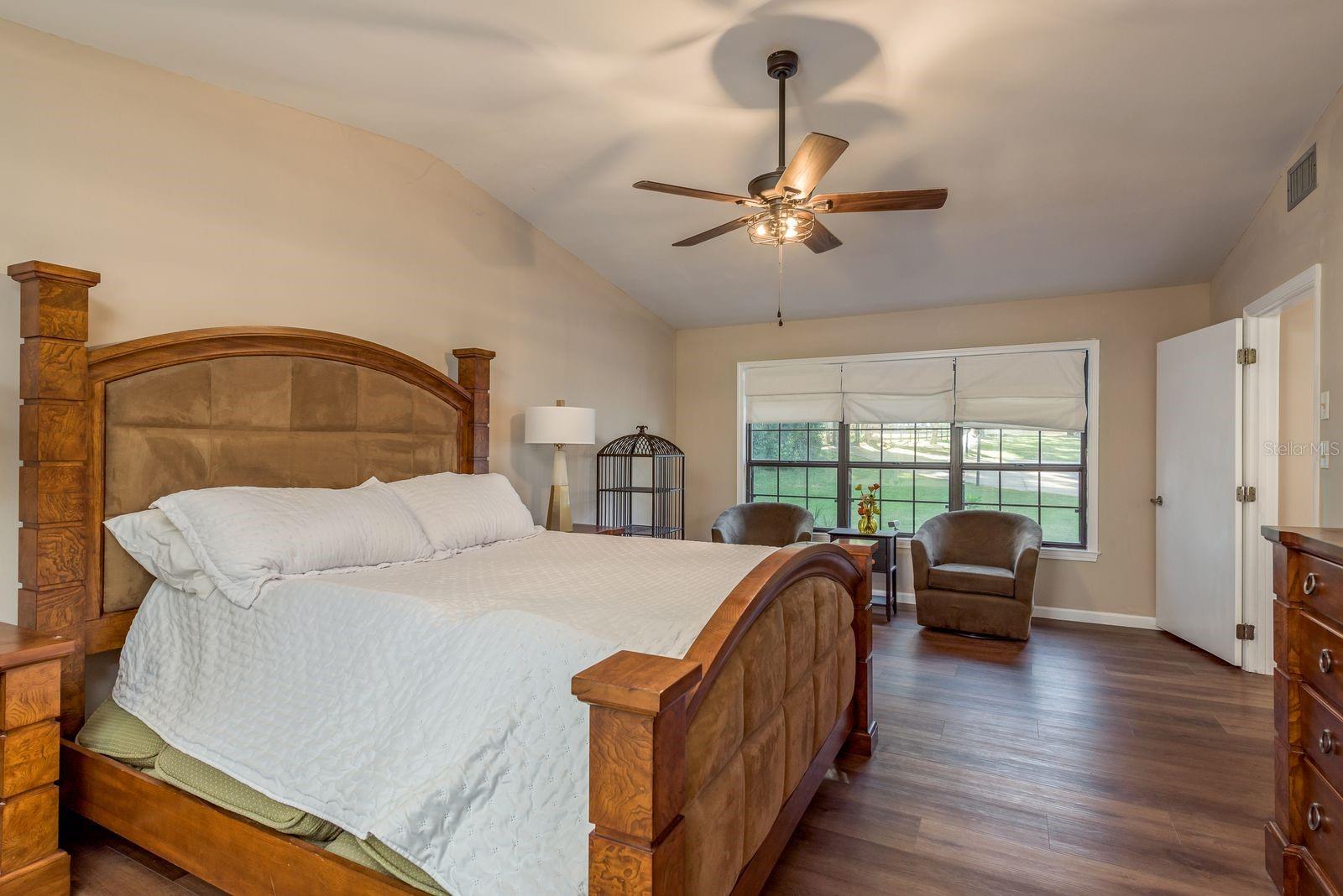 Image 25 of 67 For 1416 Grove Avenue