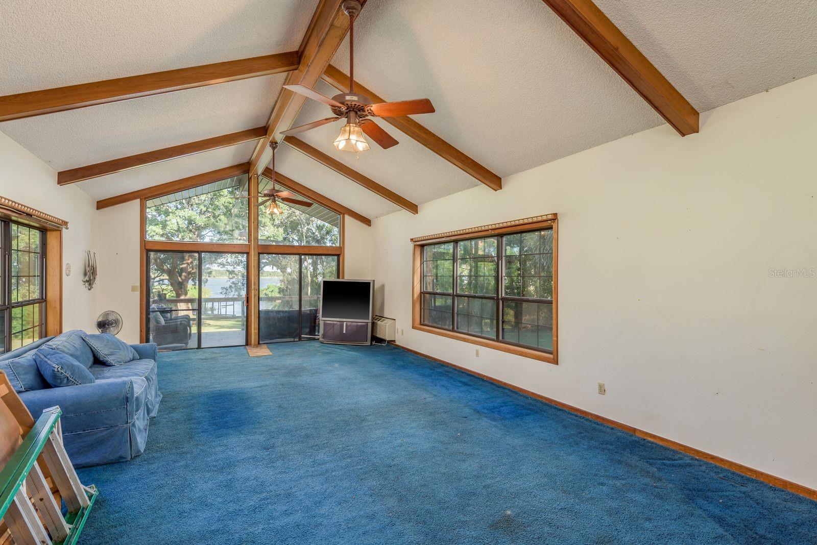 Image 31 of 67 For 1416 Grove Avenue