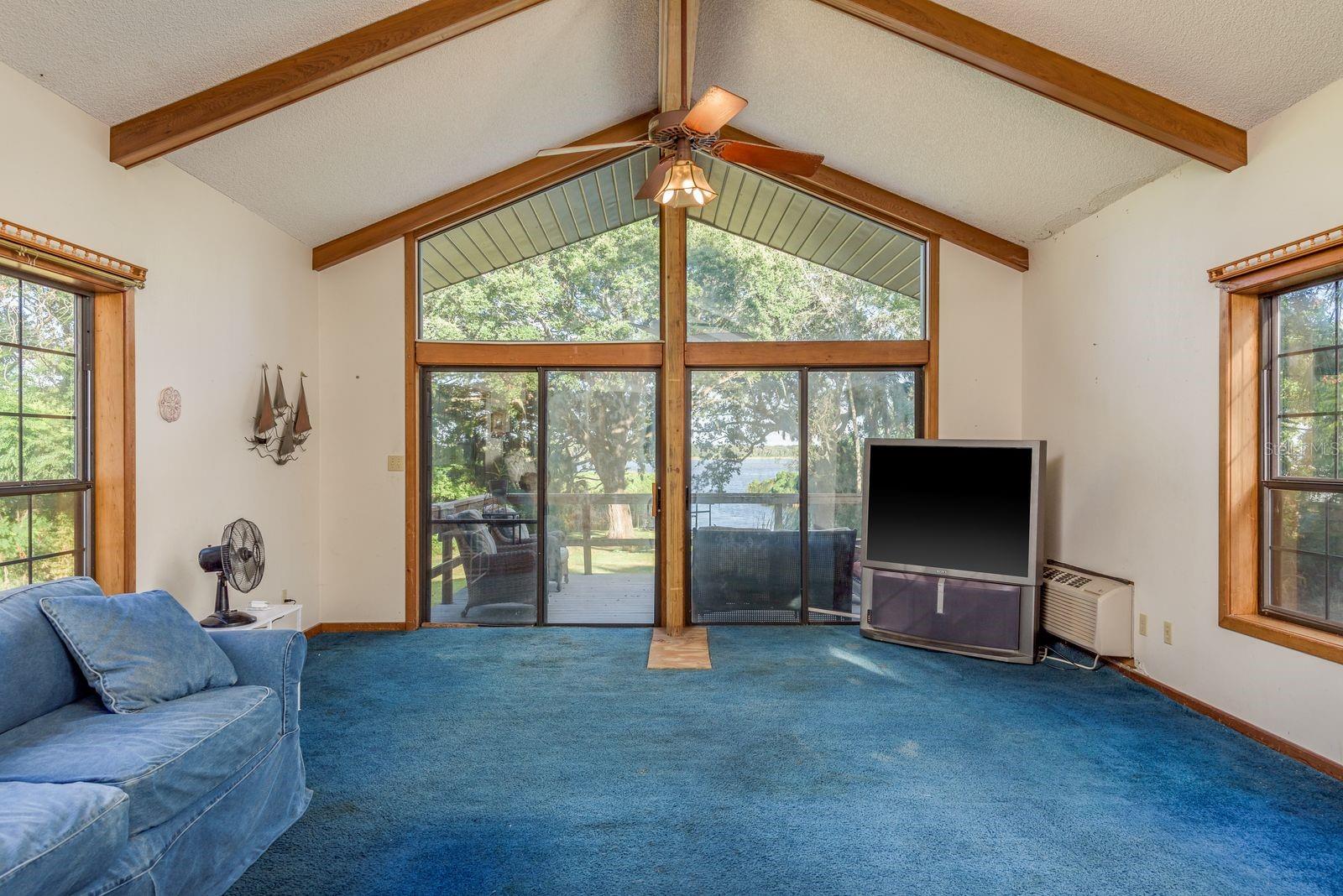 Image 33 of 67 For 1416 Grove Avenue