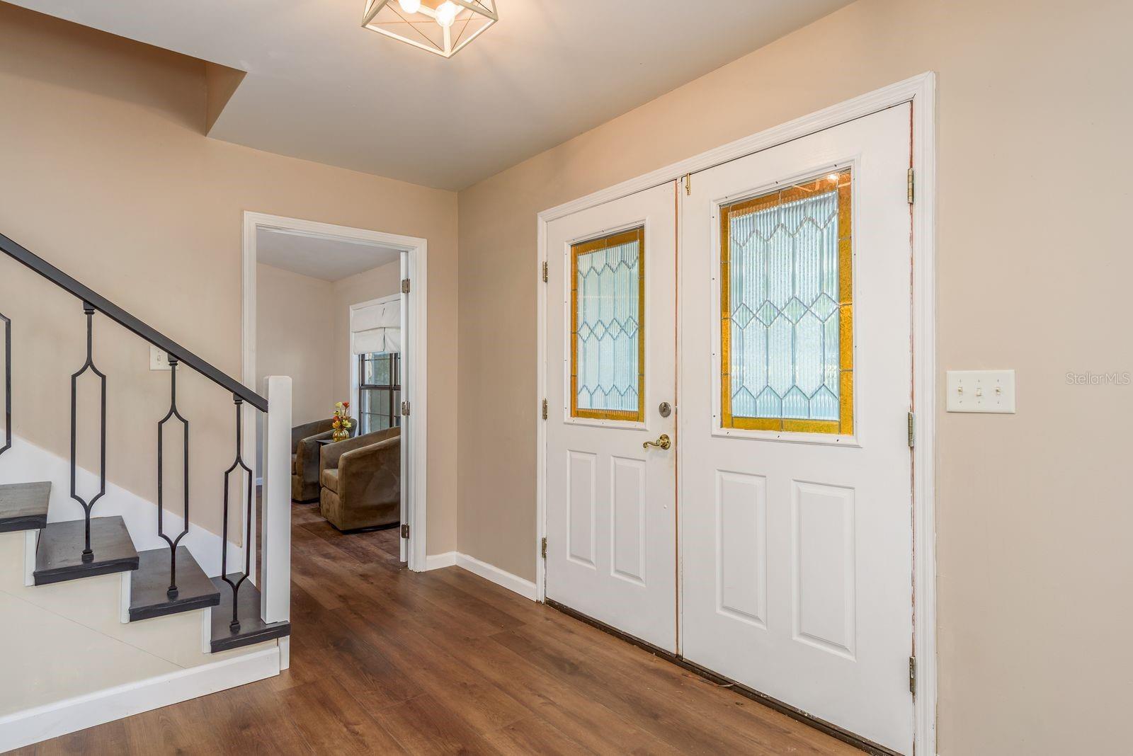 Image 9 of 67 For 1416 Grove Avenue