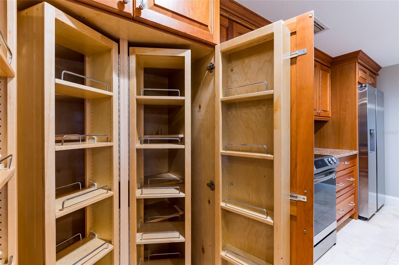 Image 6 of 45 For 36750 Us Highway 19 N 4-221