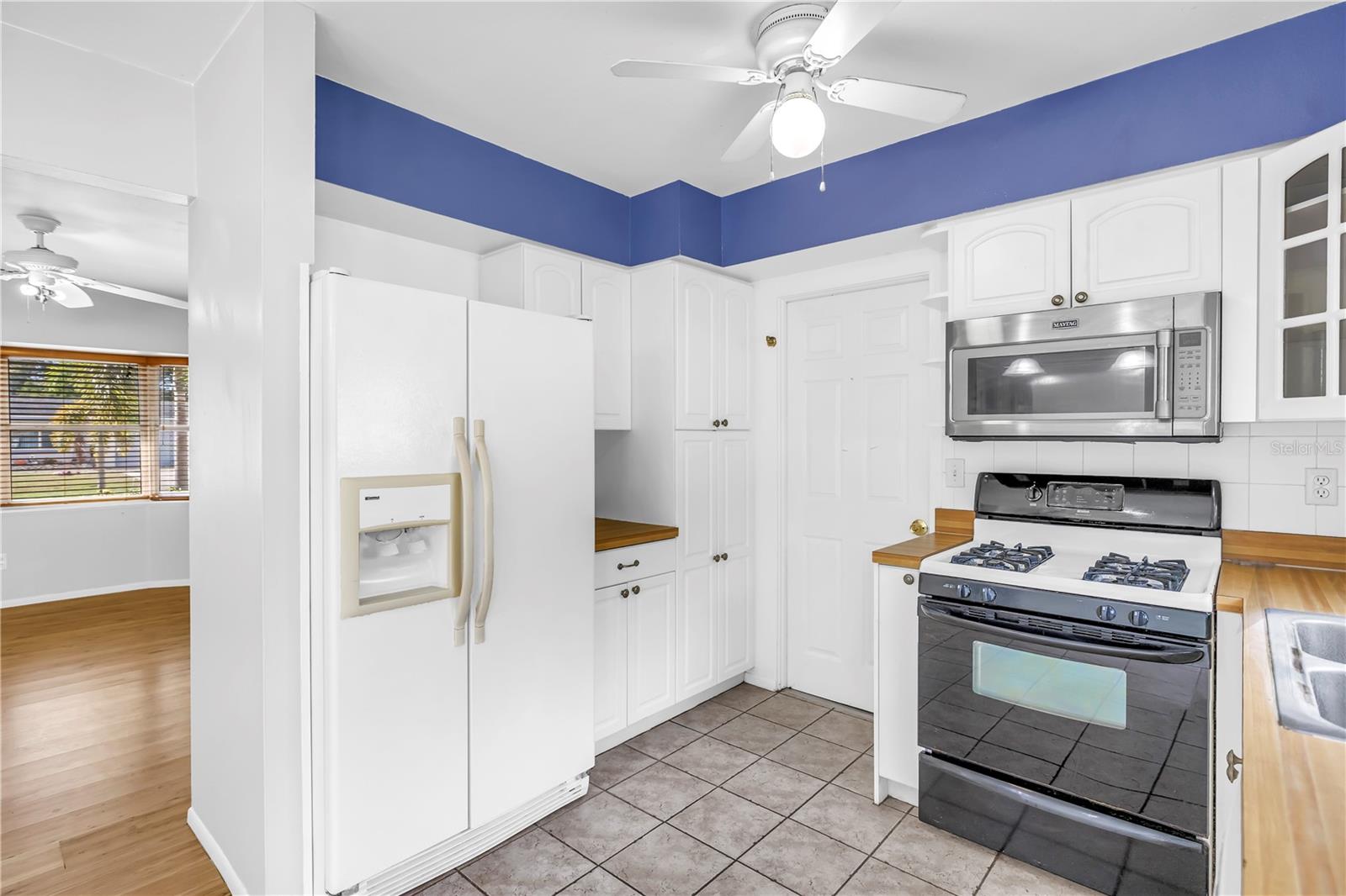 Image 11 of 42 For 6519 27th Way N