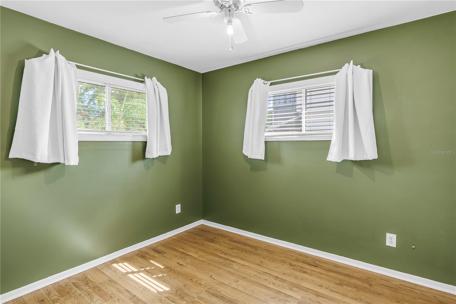 Image 28 of 42 For 6519 27th Way N