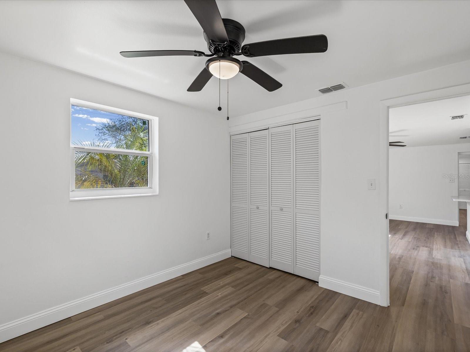 Image 17 of 30 For 9902 Club Lane