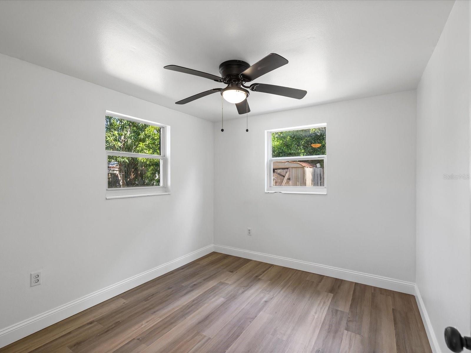 Image 18 of 30 For 9902 Club Lane