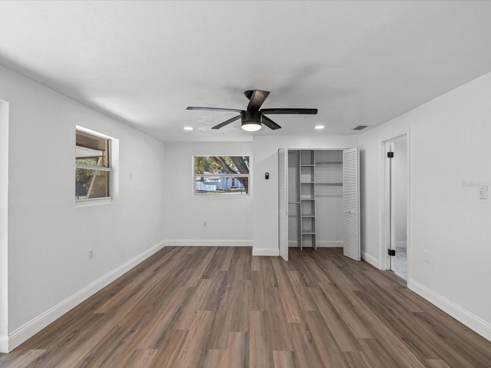 Image 22 of 30 For 9902 Club Lane