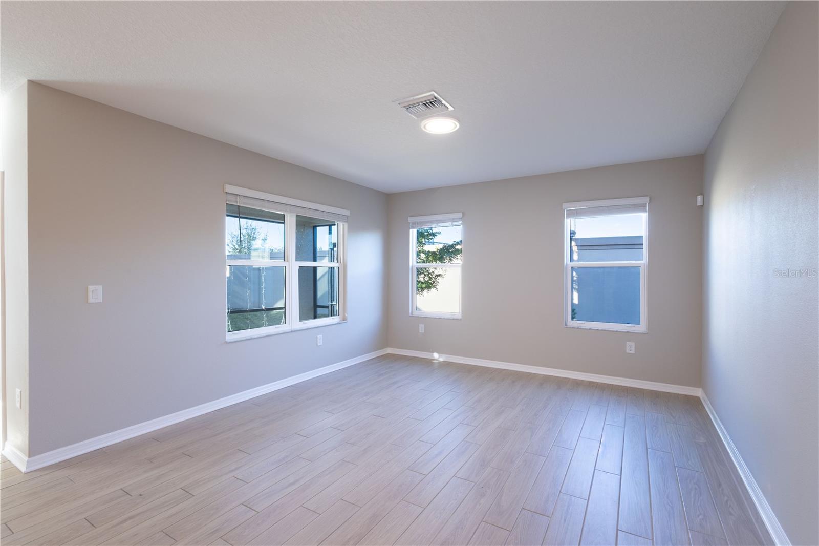 Image 12 of 40 For 5535 Tripoli Drive