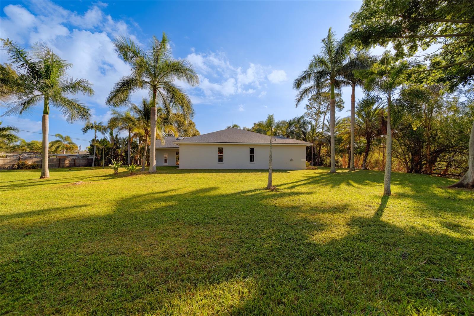 Image 70 of 100 For 10933 54th Avenue N