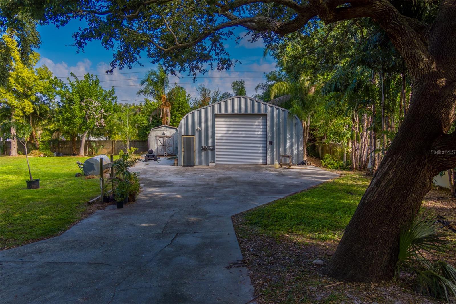 Image 84 of 100 For 10933 54th Avenue N
