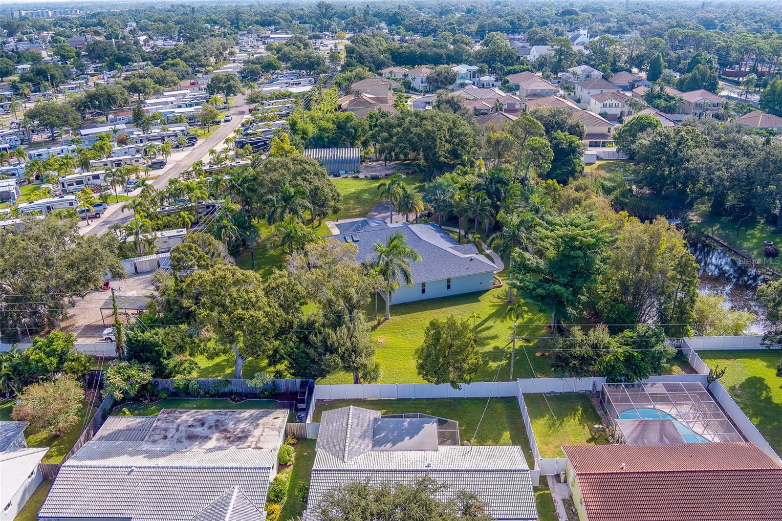 Image 91 of 100 For 10933 54th Avenue N