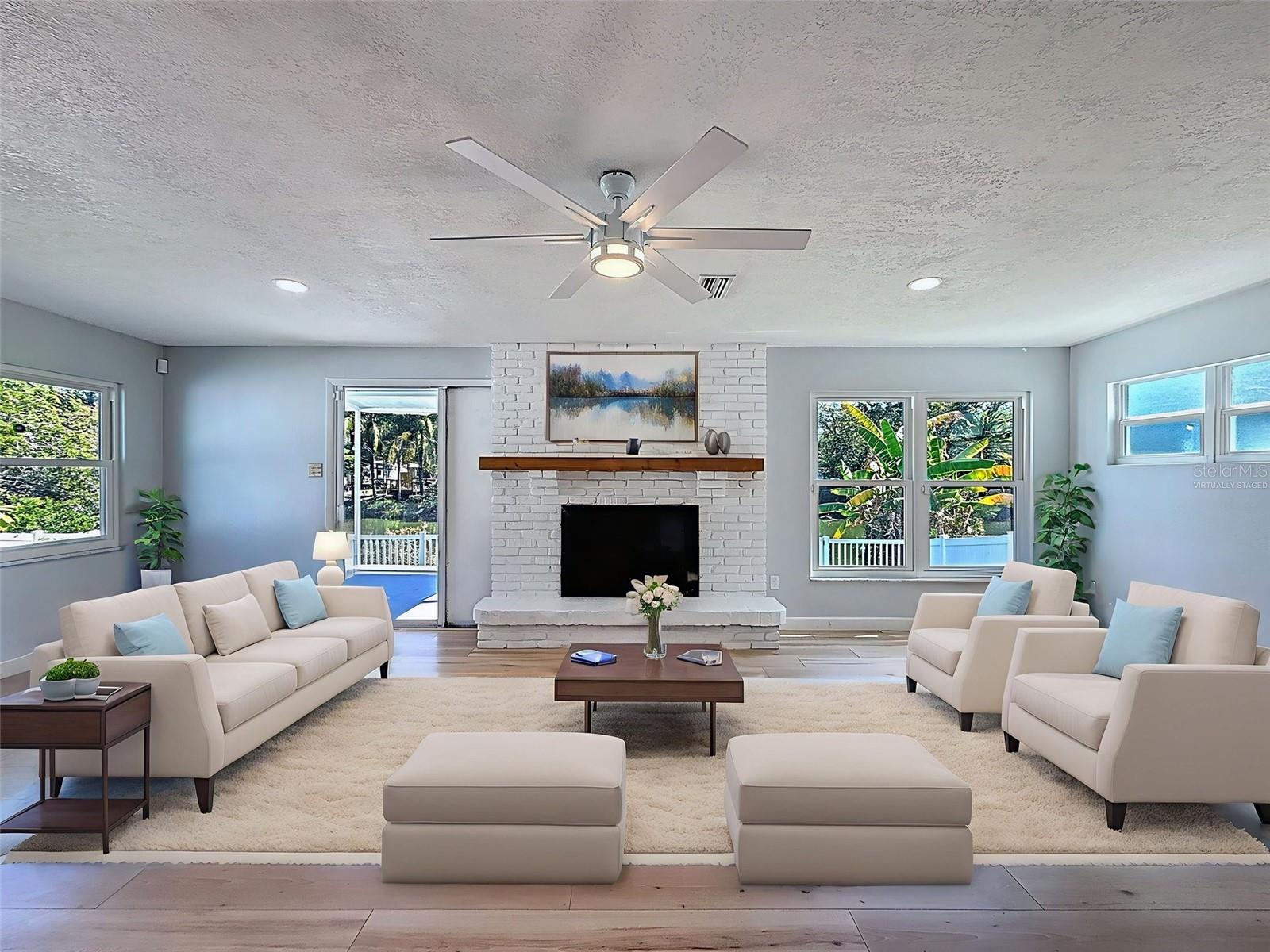 Image 13 of 45 For 217 Evelyn Avenue