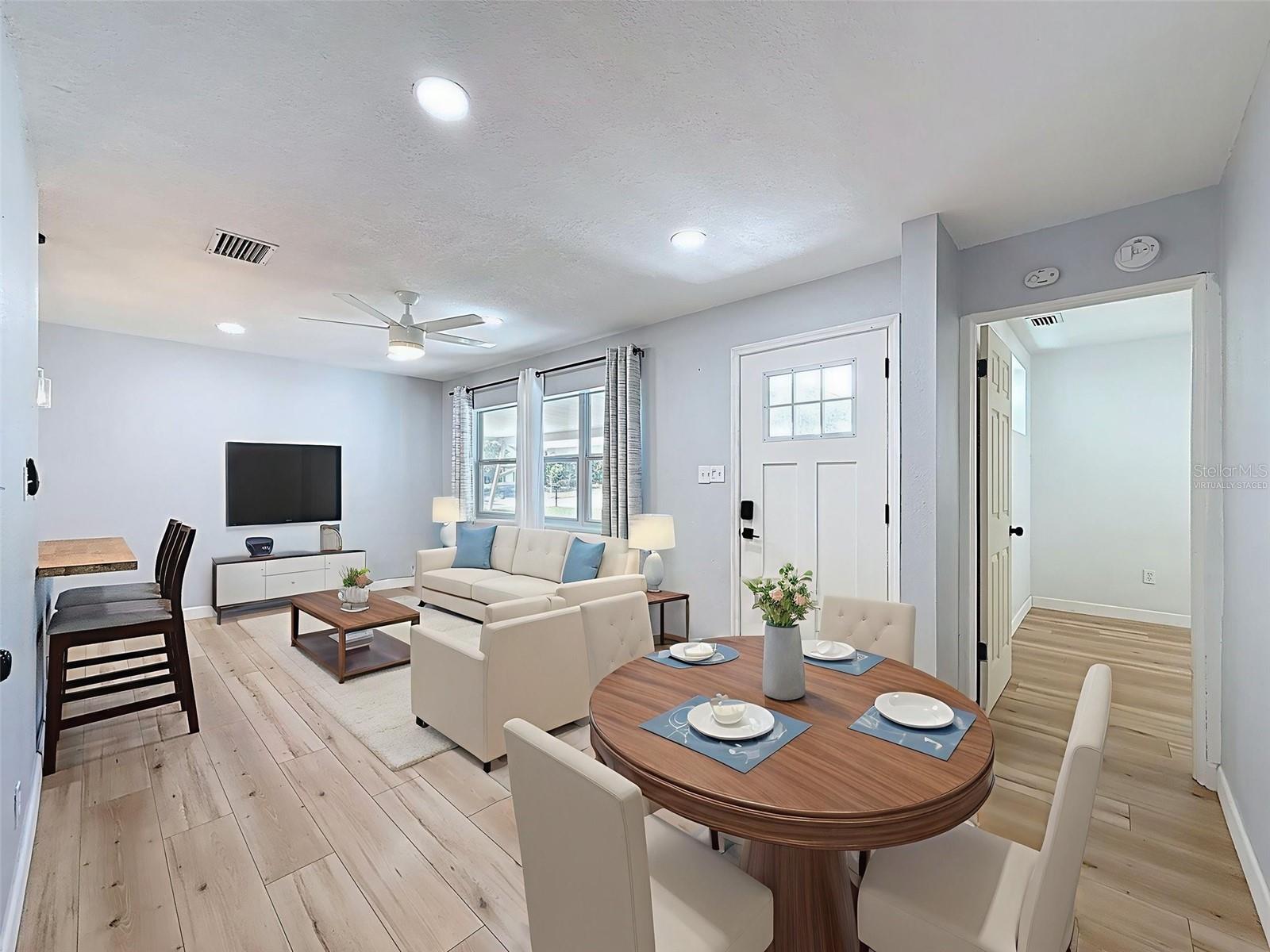 Image 3 of 45 For 217 Evelyn Avenue