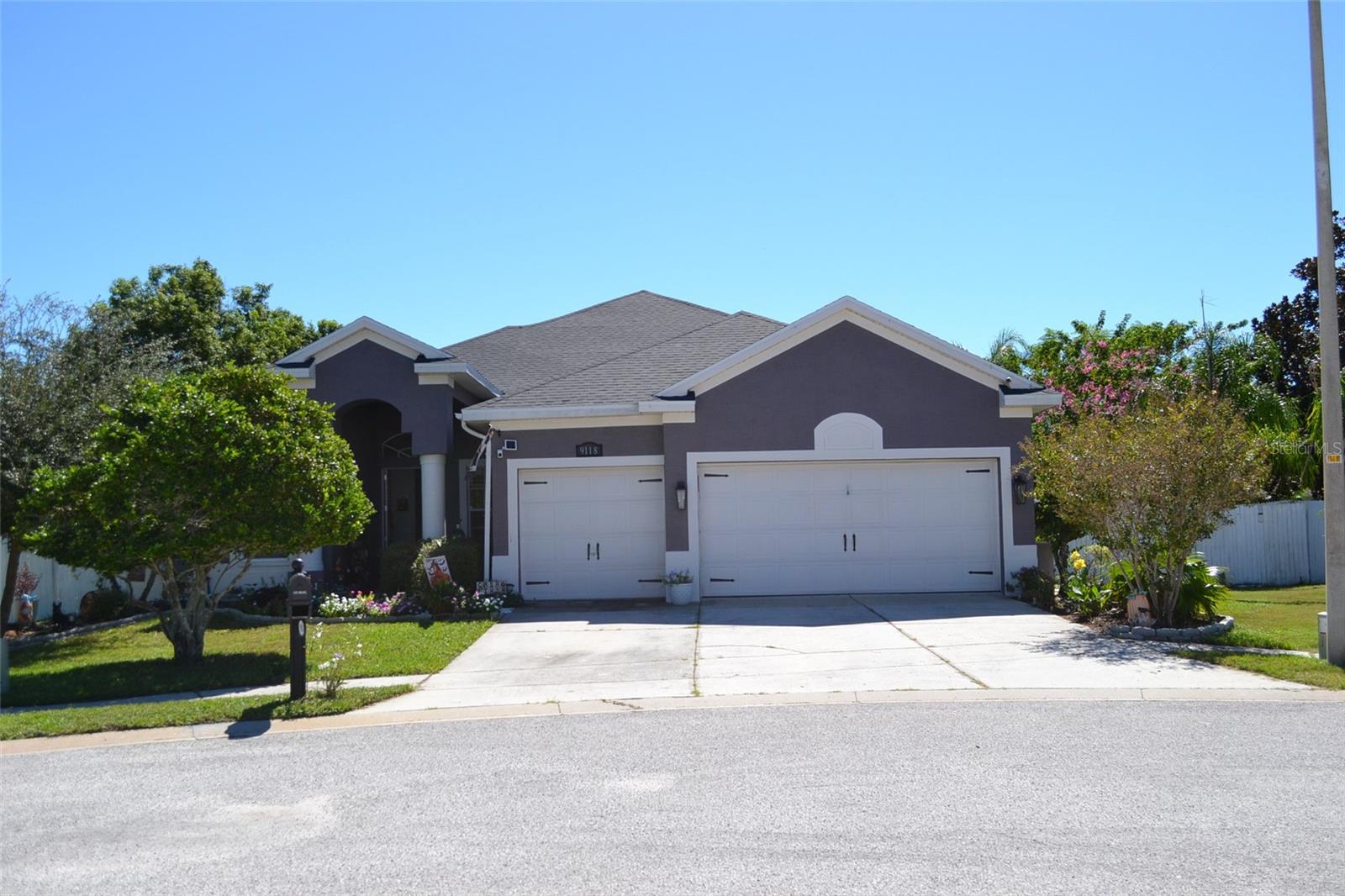 Details for 9118 Flagstick Lane, HUDSON, FL 34667