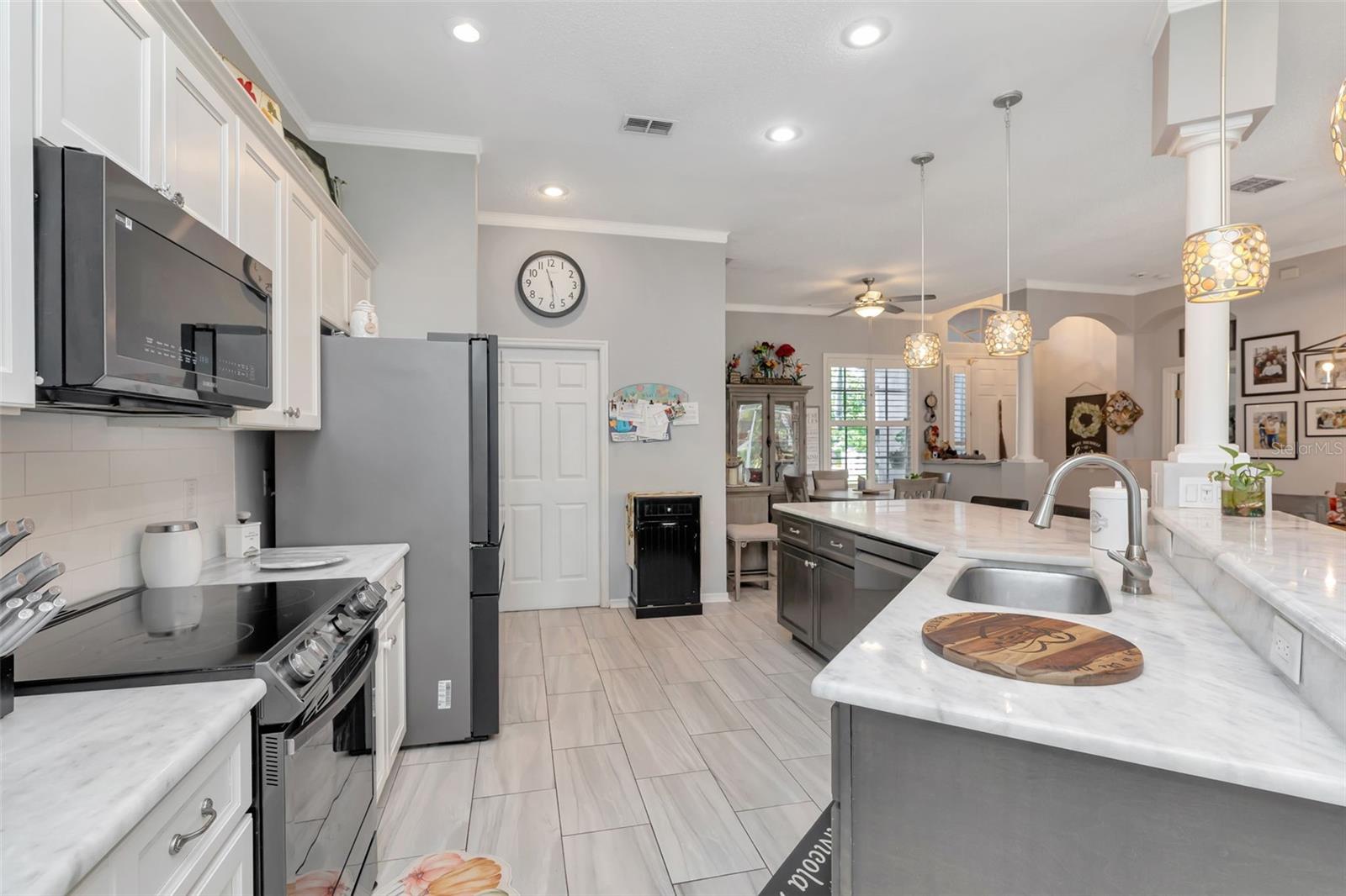 Image 14 of 57 For 9118 Flagstick Lane