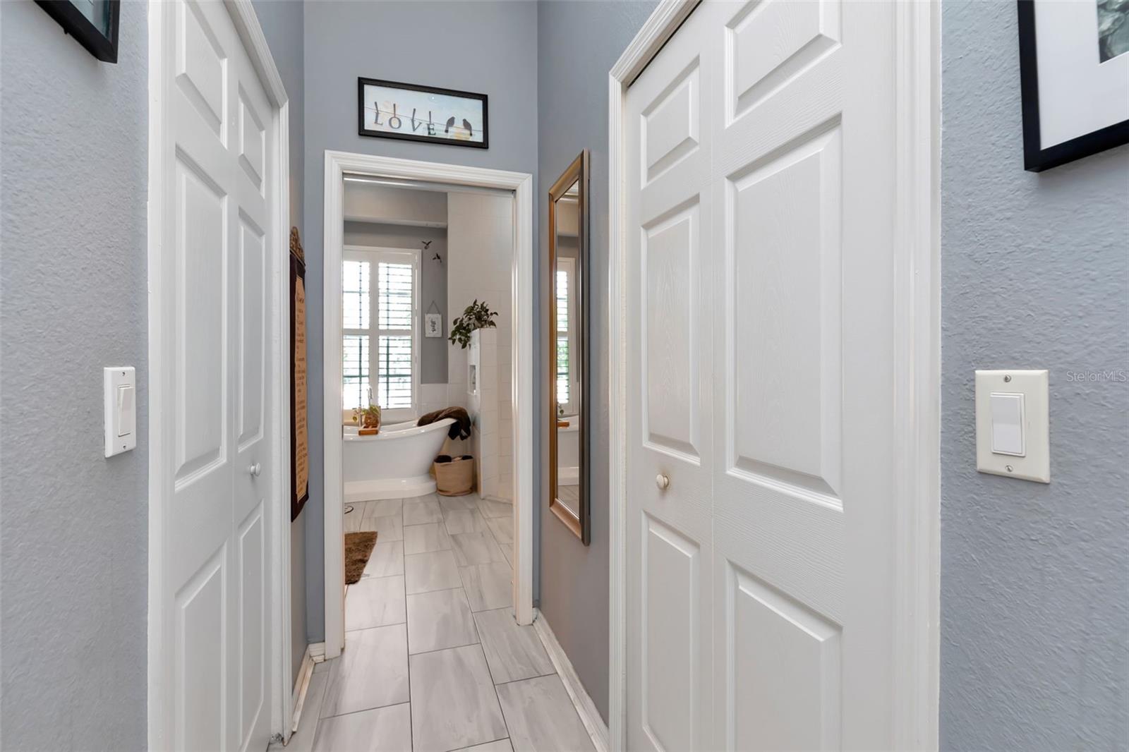 Image 28 of 57 For 9118 Flagstick Lane