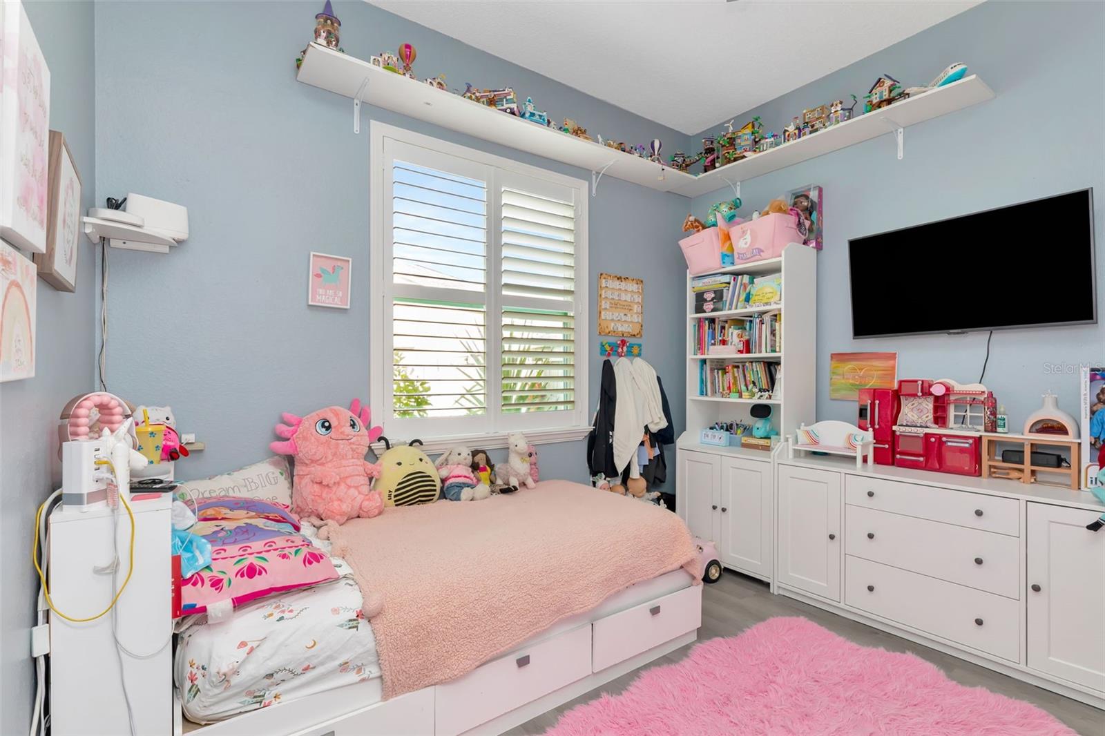 Image 32 of 57 For 9118 Flagstick Lane