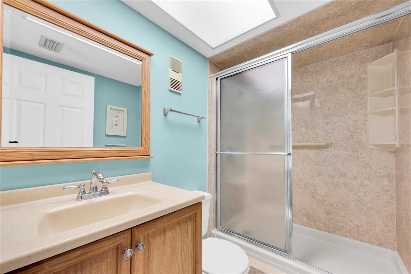 Image 19 of 43 For 19450 Gulf Boulevard 603