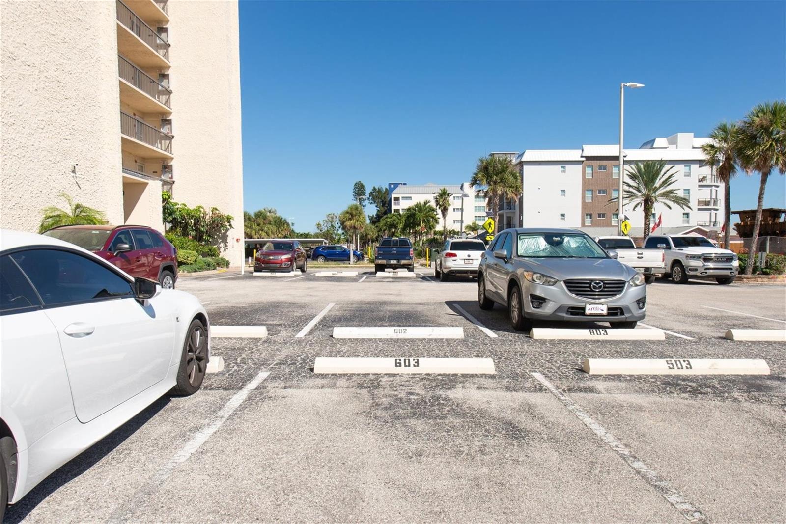 Image 42 of 43 For 19450 Gulf Boulevard 603