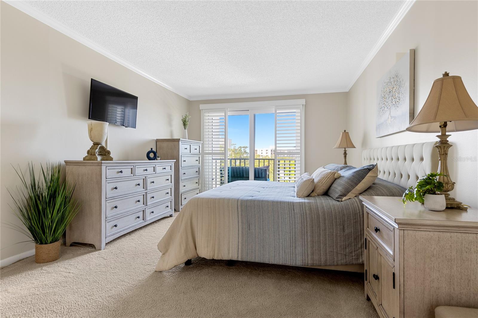 Image 22 of 41 For 150 Belleview Boulevard 508