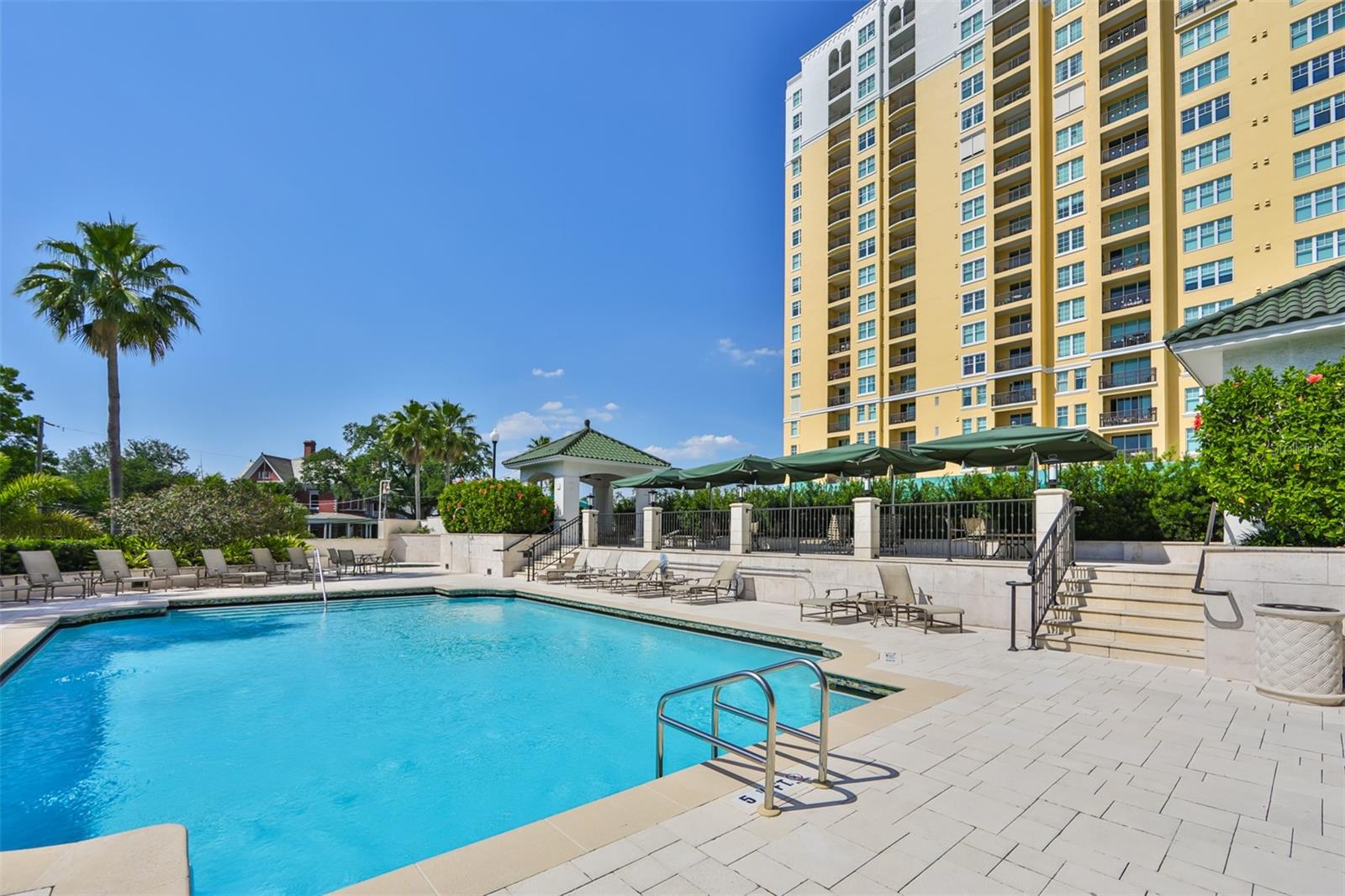 Image 14 of 27 For 345 Bayshore Boulevard 710