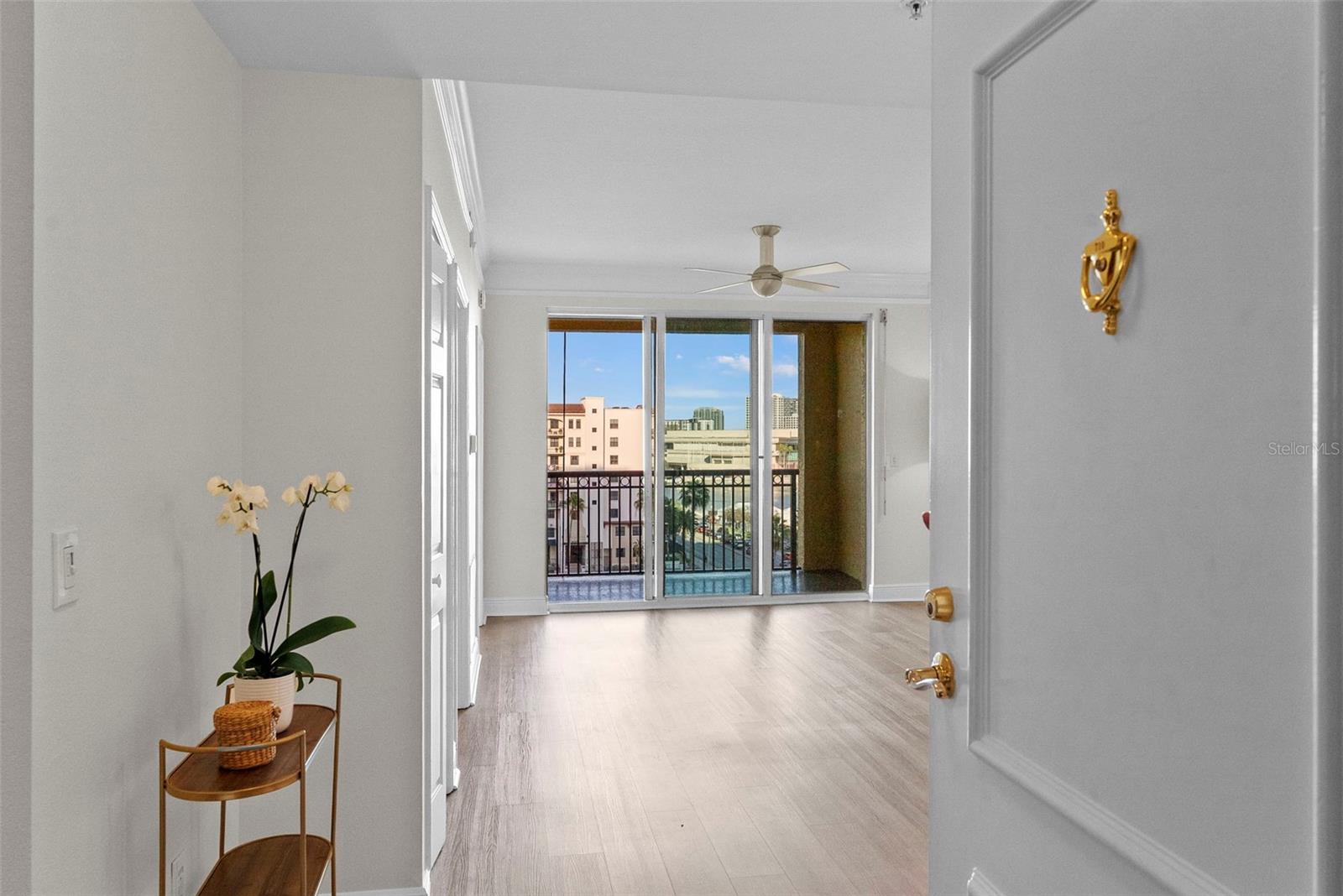 Image 2 of 27 For 345 Bayshore Boulevard 710