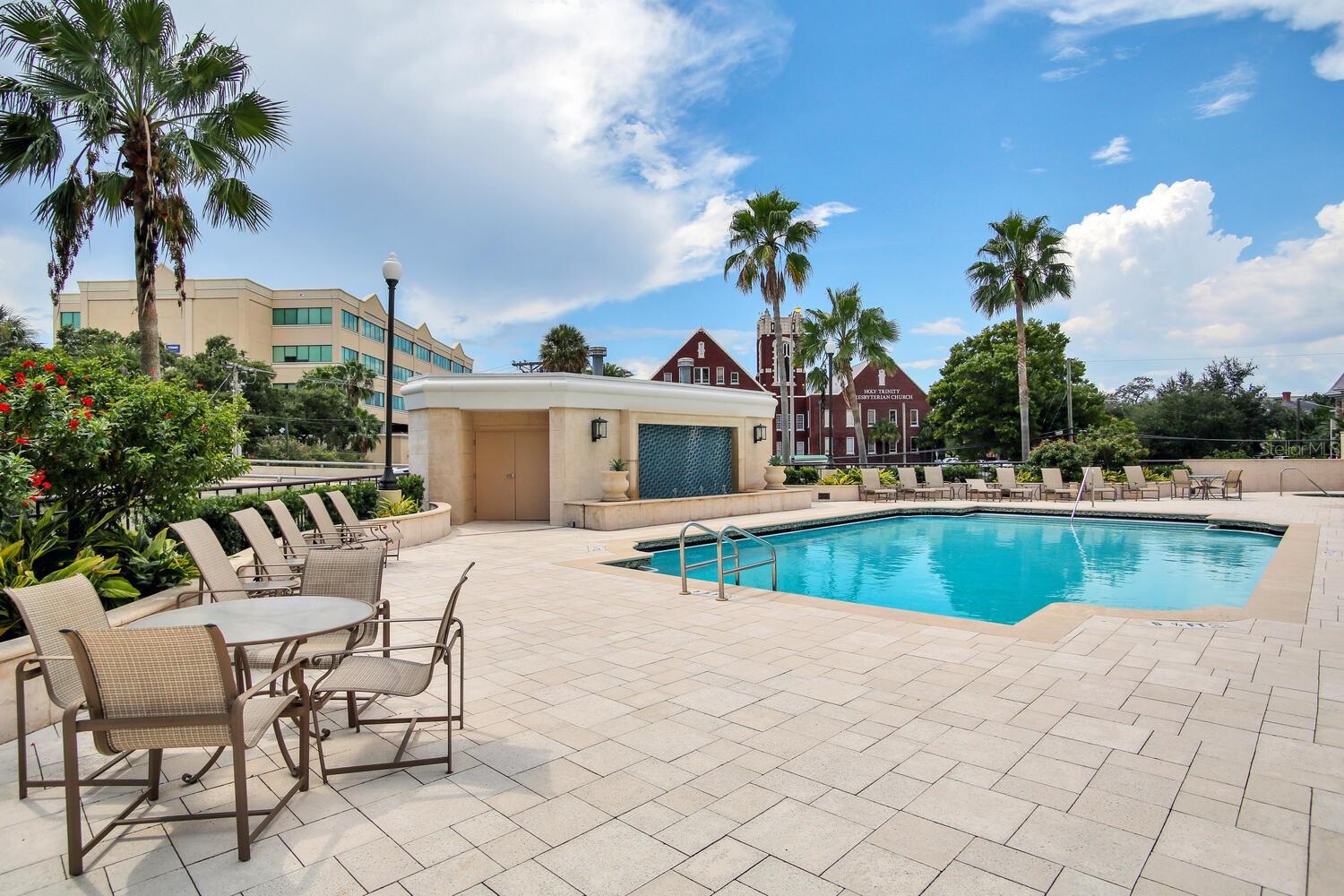 Image 23 of 27 For 345 Bayshore Boulevard 710