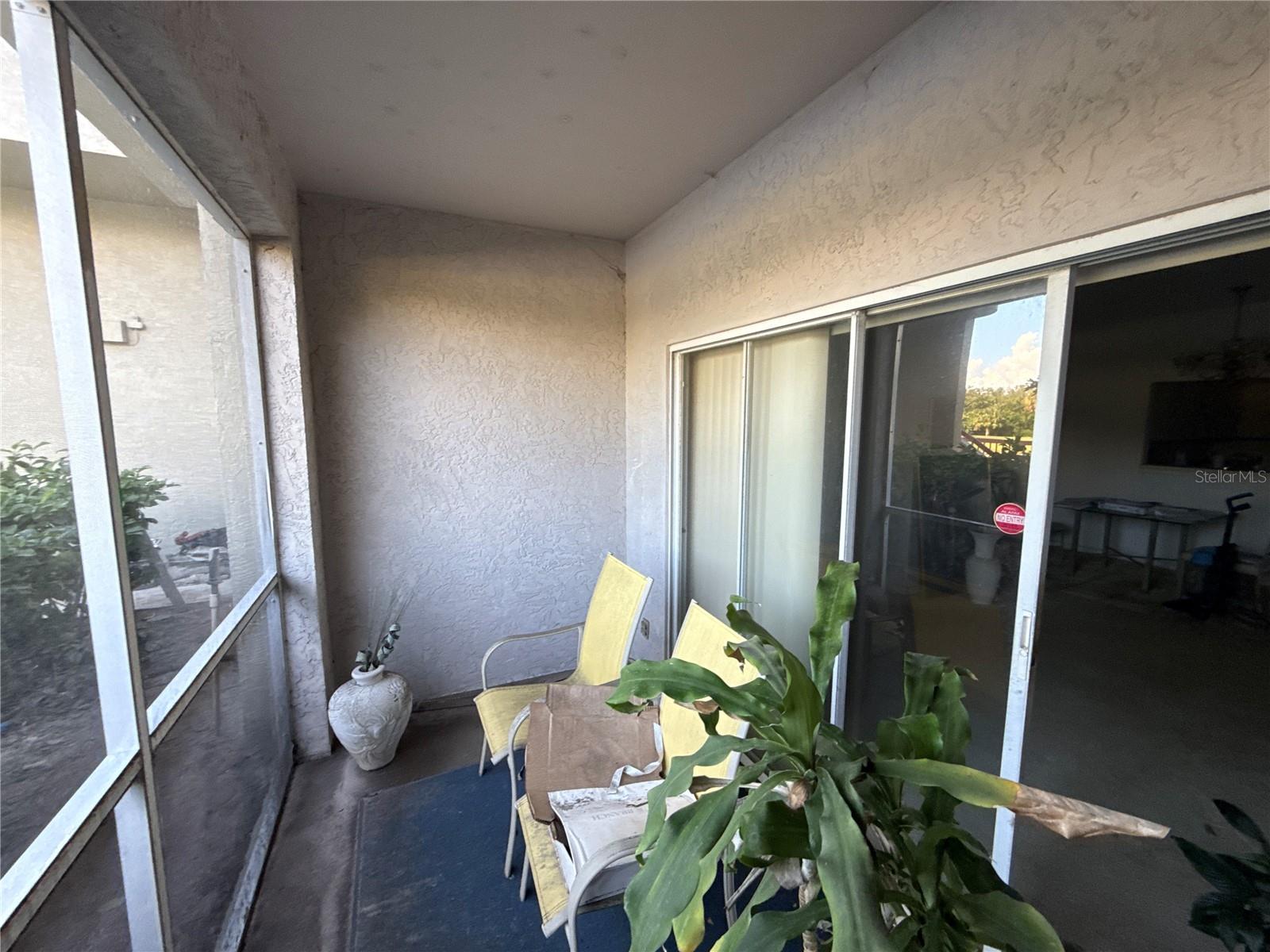 Image 13 of 14 For 2333 Feather Sound Drive B107