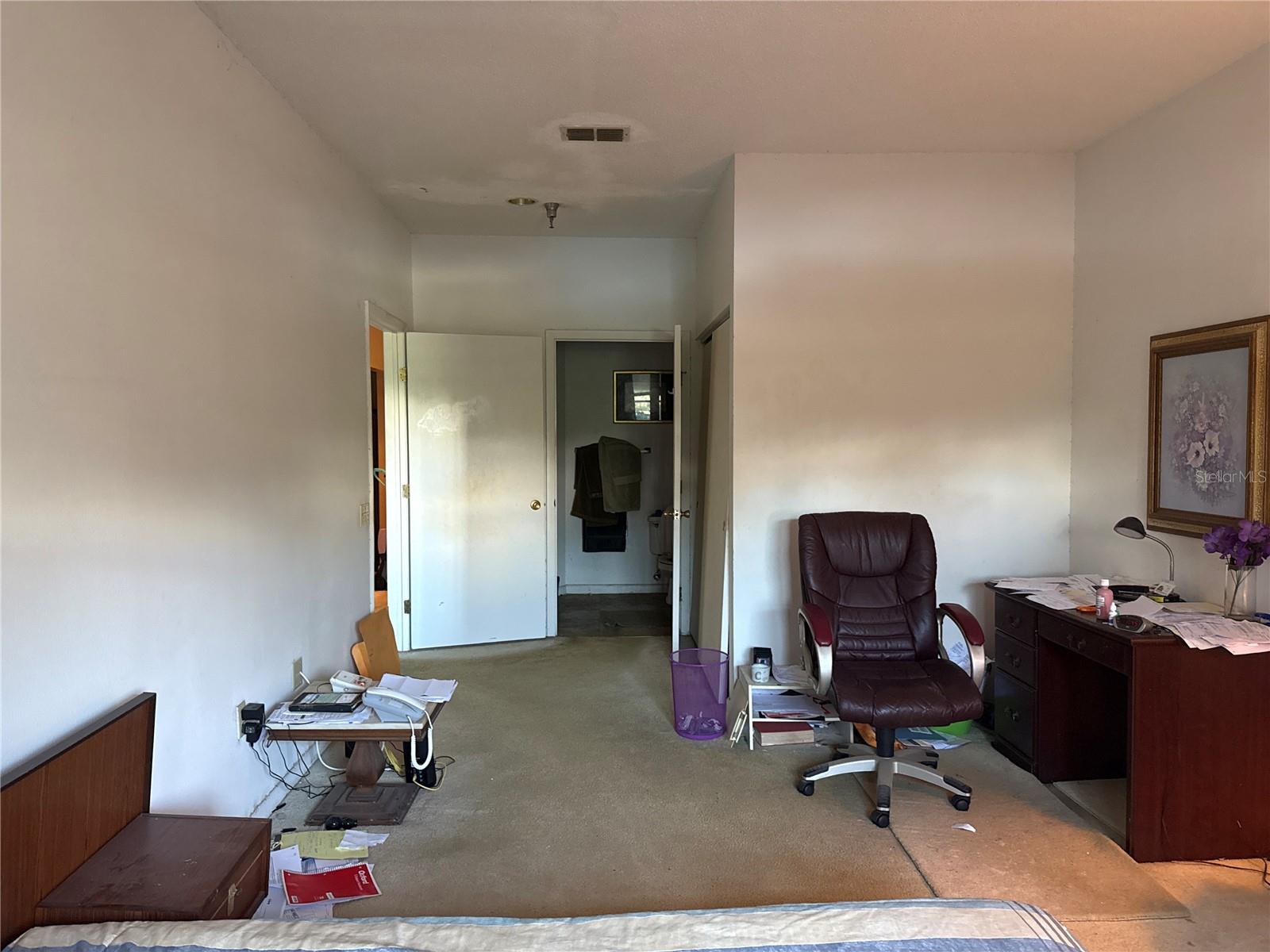 Image 7 of 14 For 2333 Feather Sound Drive B107