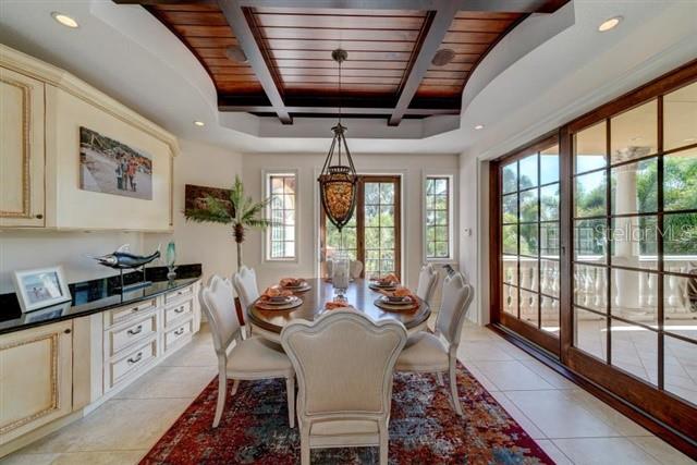 Image 14 of 66 For 829 Bruce Avenue