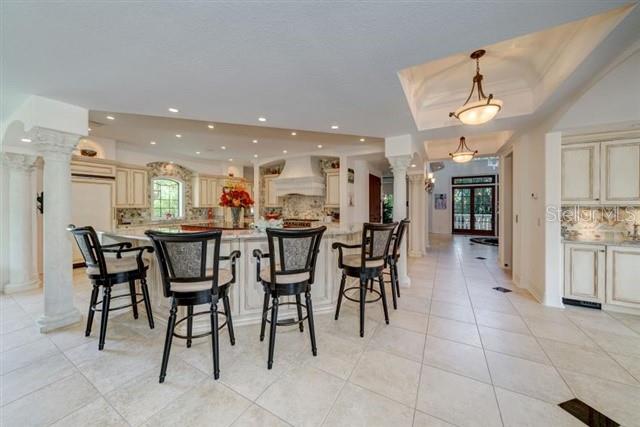 Image 15 of 66 For 829 Bruce Avenue