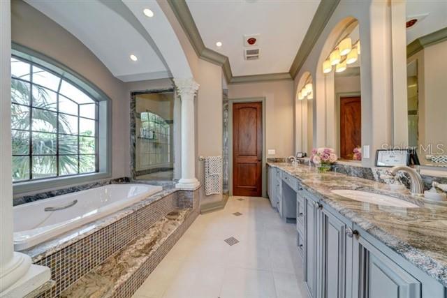 Image 26 of 66 For 829 Bruce Avenue