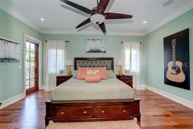 Image 28 of 66 For 829 Bruce Avenue