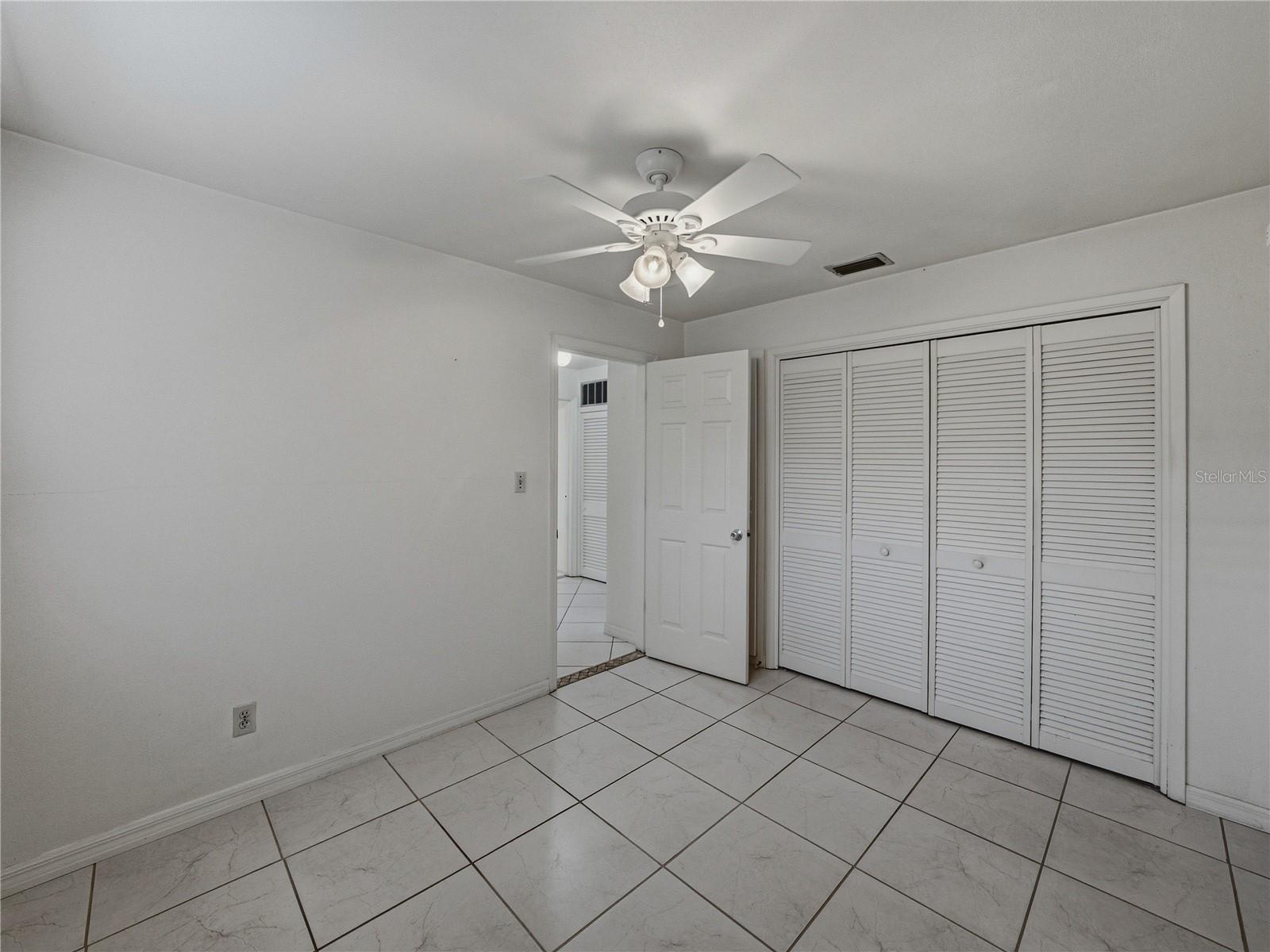 Image 30 of 46 For 2702 Auburn Avenue W