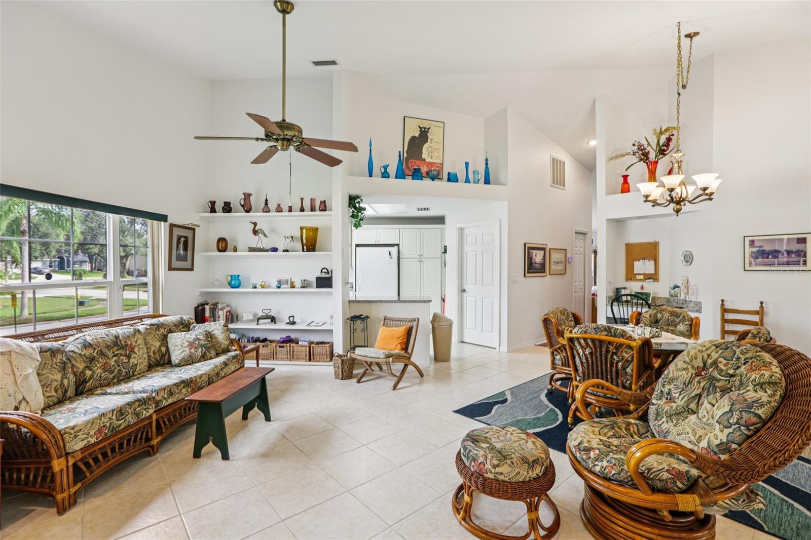 Image 5 of 34 For 4994 Klosterman Oaks Boulevard