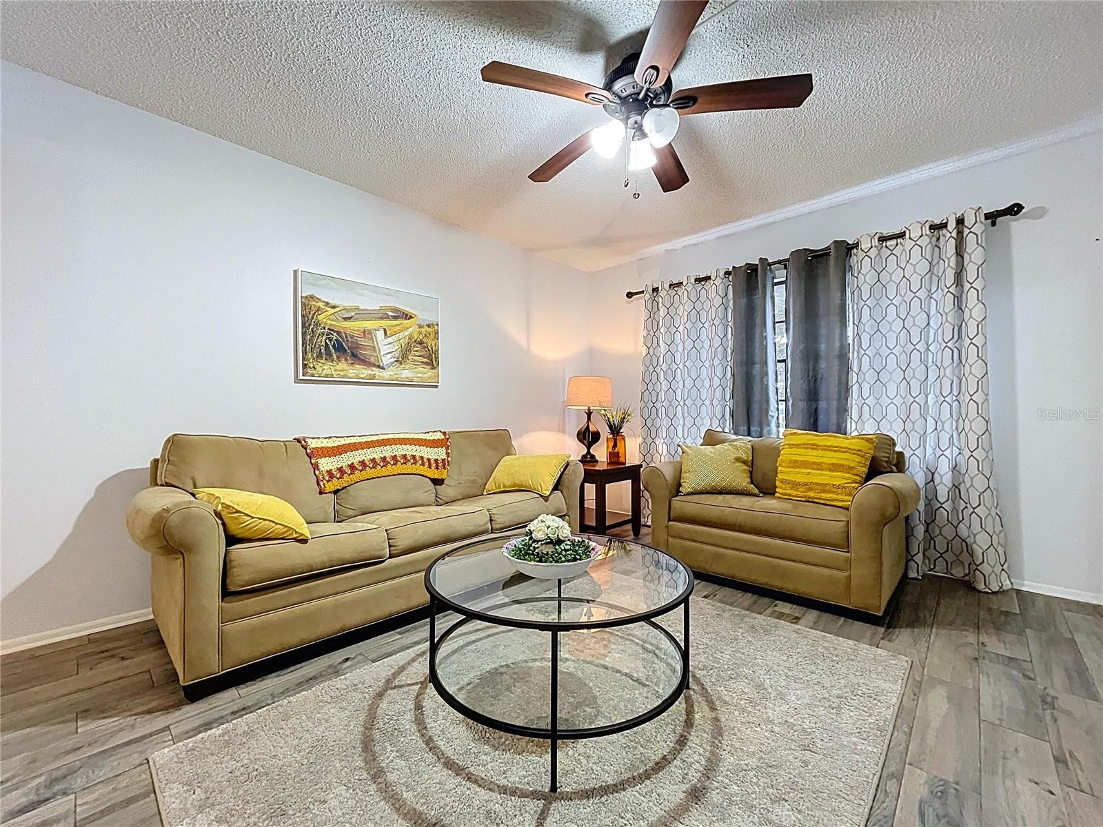 Image 13 of 38 For 2587 Countryside Boulevard 6107