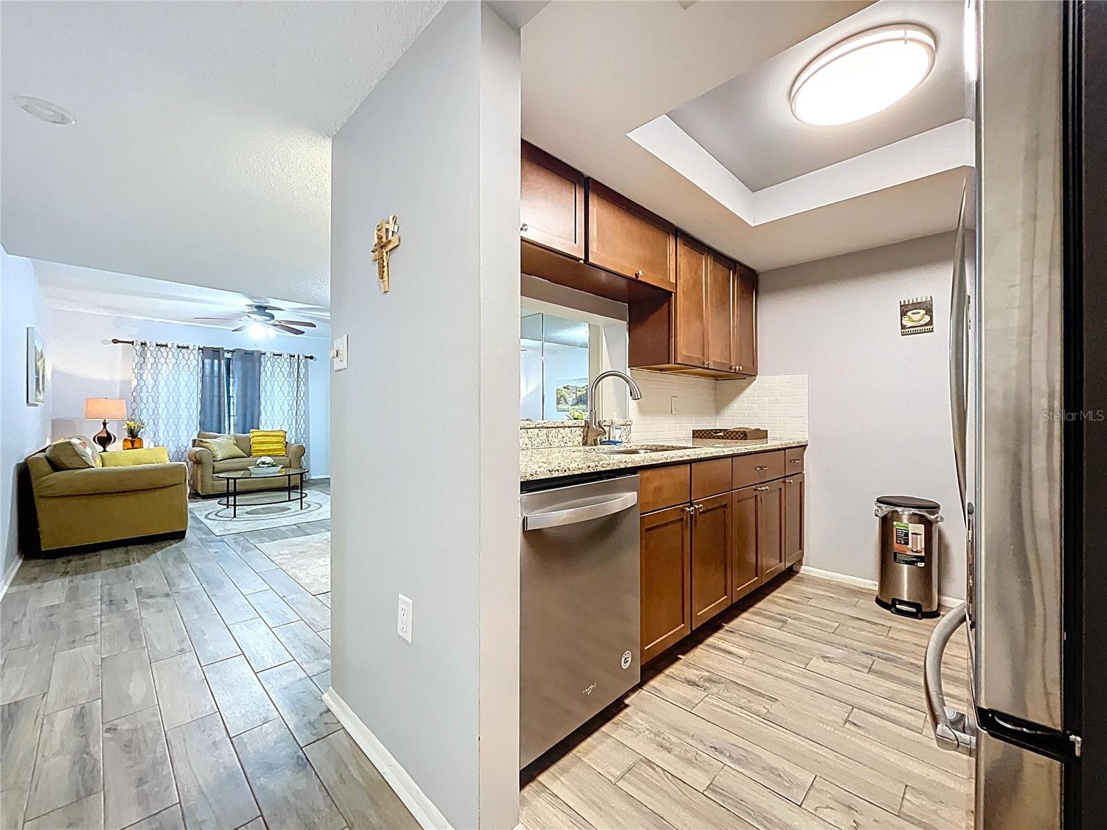 Image 8 of 38 For 2587 Countryside Boulevard 6107
