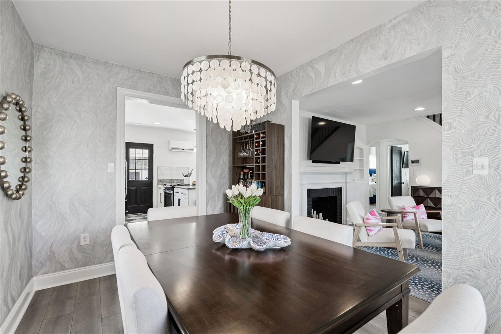 Image 10 of 61 For 3330 8th Avenue N