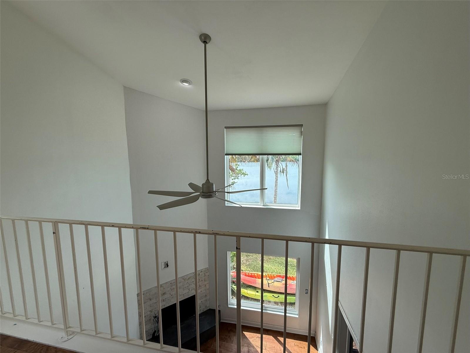 Image 40 of 51 For 1070 Sanabel Court Ne